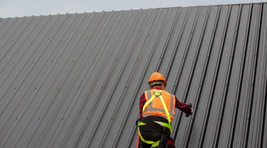 Professional residential roofers in Harlan, IA